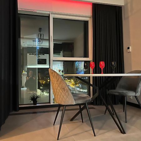 Towarowa - Milionowa 39 Check-In 24H Apartment พอซนาน ภายนอก รูปภาพ